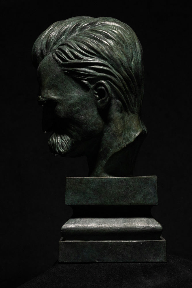 Buste de Nietzsche en bronze de profil